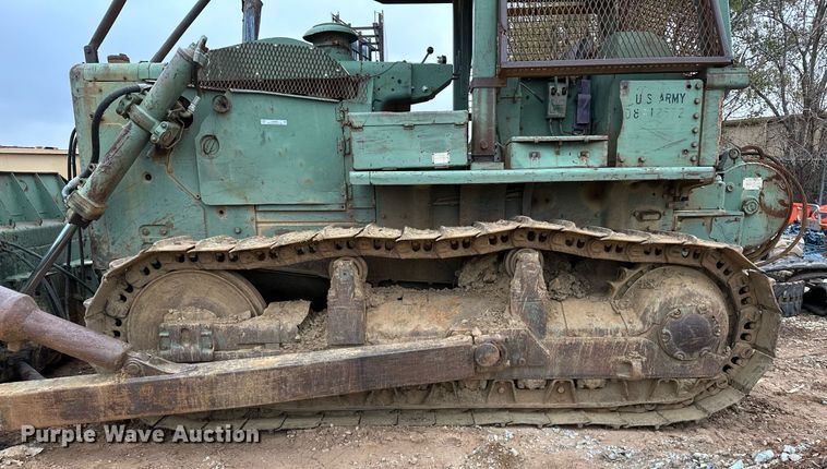 image for item LK9622 Caterpillar D7F  dozer
