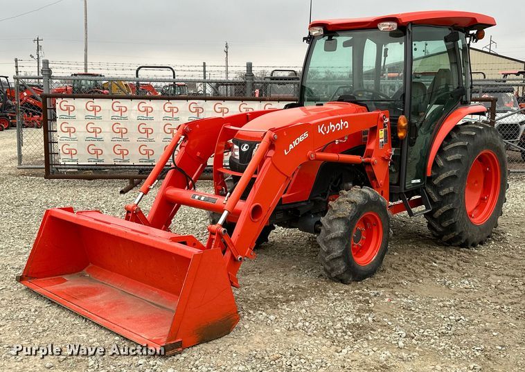 image for item LK9623 2019 Kubota MX5400DST  MFWD tractor