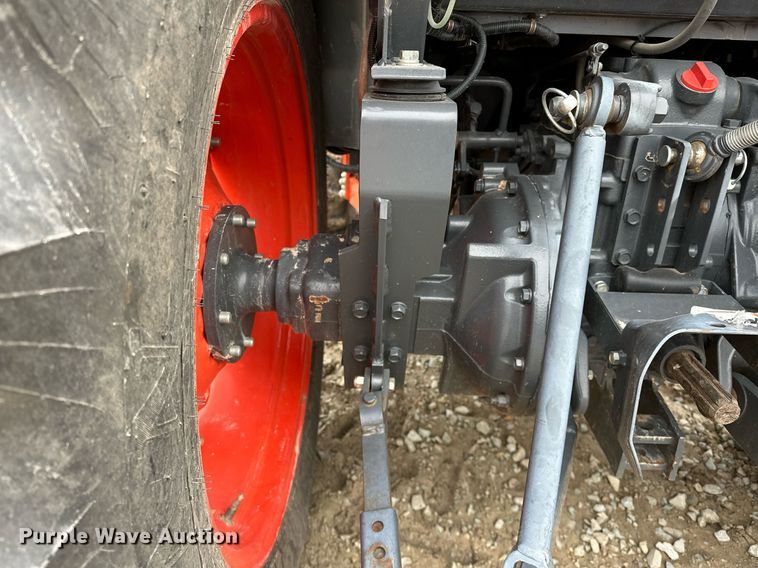 image for item LK9623 2019 Kubota MX5400DST  MFWD tractor