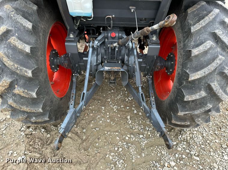 image for item LK9623 2019 Kubota MX5400DST  MFWD tractor