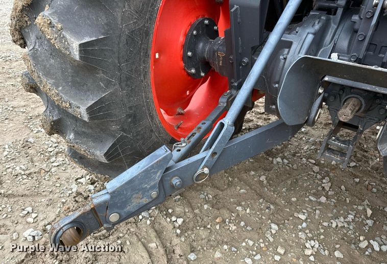 image for item LK9623 2019 Kubota MX5400DST  MFWD tractor