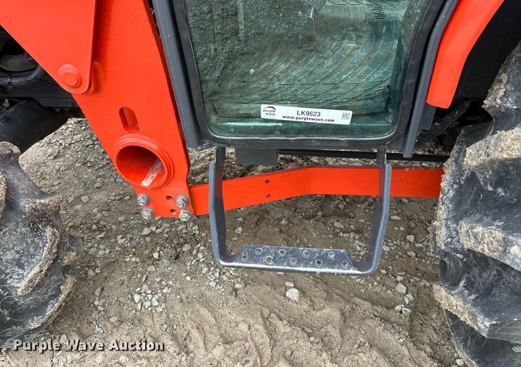 image for item LK9623 2019 Kubota MX5400DST  MFWD tractor