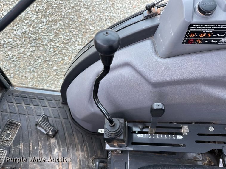 image for item LK9623 2019 Kubota MX5400DST  MFWD tractor