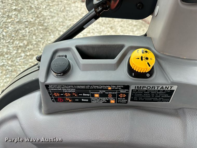 image for item LK9623 2019 Kubota MX5400DST  MFWD tractor