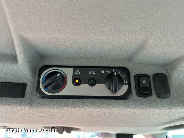 image for item LK9623 2019 Kubota MX5400DST  MFWD tractor