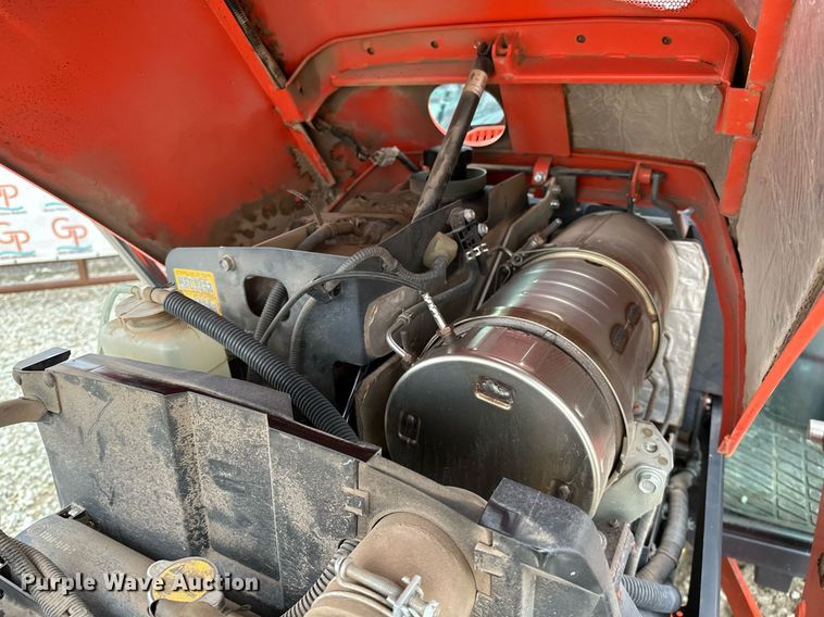 image for item LK9623 2019 Kubota MX5400DST  MFWD tractor