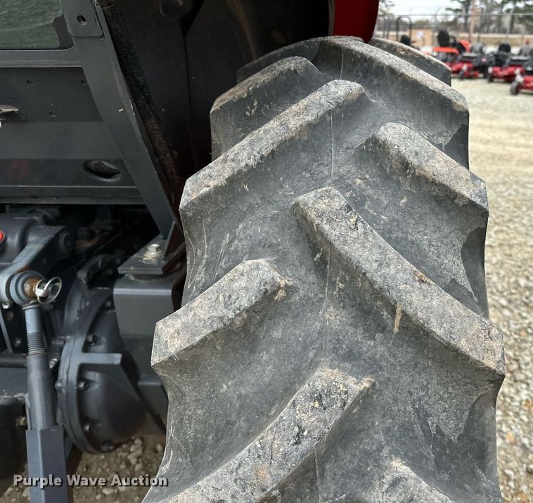 image for item LK9623 2019 Kubota MX5400DST  MFWD tractor