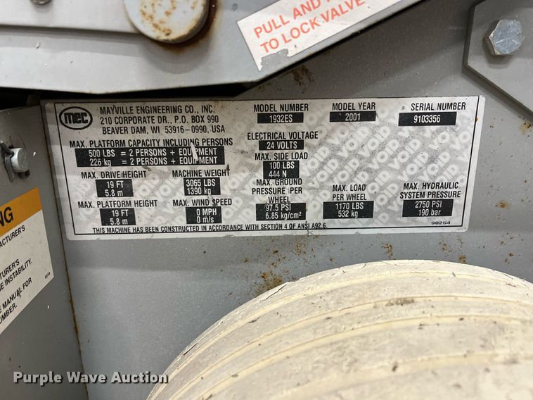 image for item LK9637 2001 Mec 1932ES  scissor lift