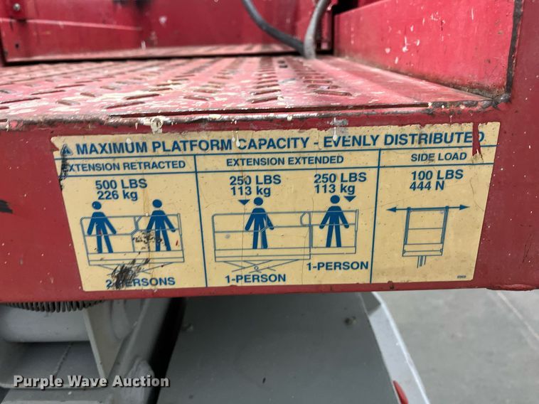 image for item LK9637 2001 Mec 1932ES  scissor lift