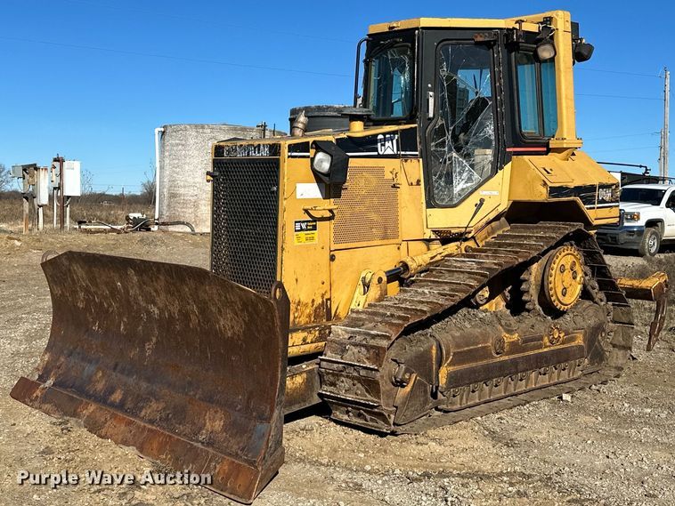 image for item LK9640 1999 Caterpillar D5M XL  dozer