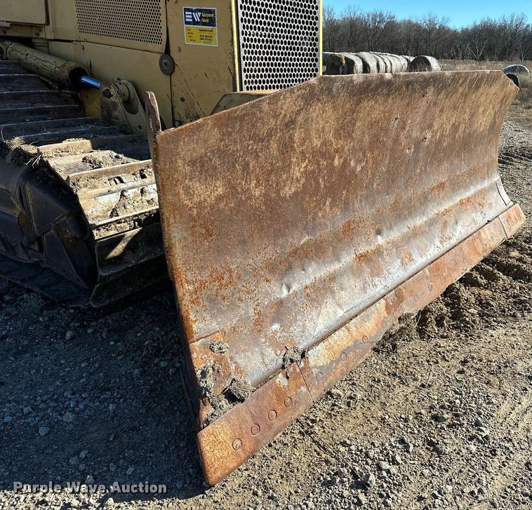 image for item LK9640 1999 Caterpillar D5M XL  dozer