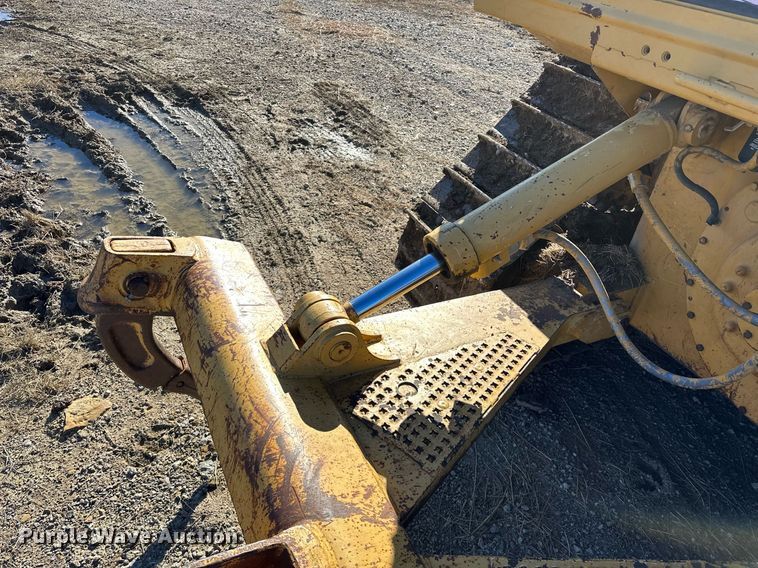 image for item LK9640 1999 Caterpillar D5M XL  dozer