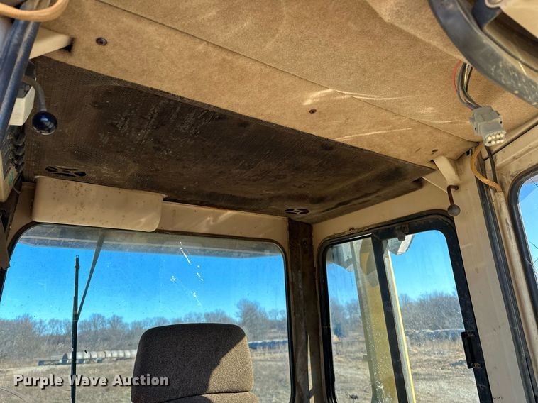 image for item LK9640 1999 Caterpillar D5M XL  dozer