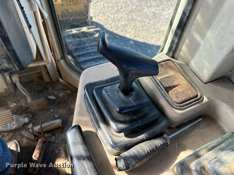 image for item LK9640 1999 Caterpillar D5M XL  dozer