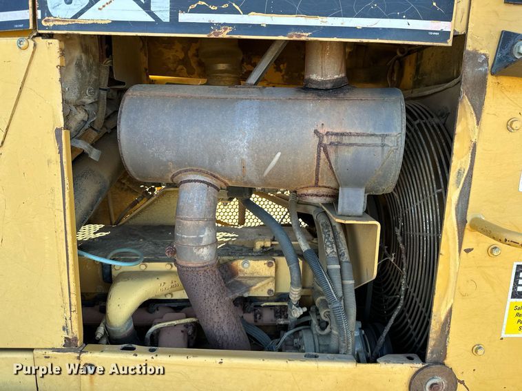 image for item LK9640 1999 Caterpillar D5M XL  dozer