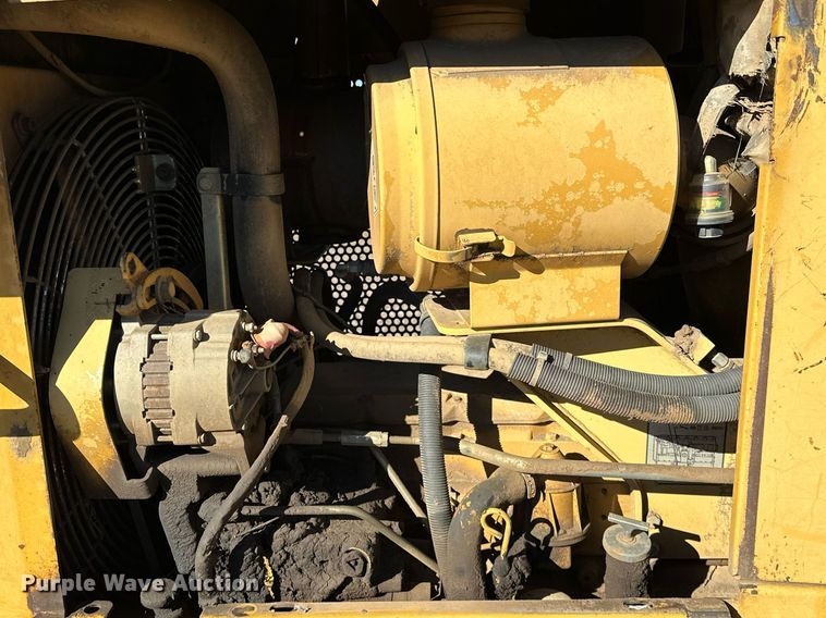 image for item LK9640 1999 Caterpillar D5M XL  dozer