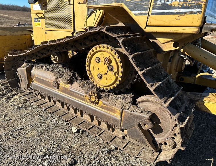 image for item LK9640 1999 Caterpillar D5M XL  dozer