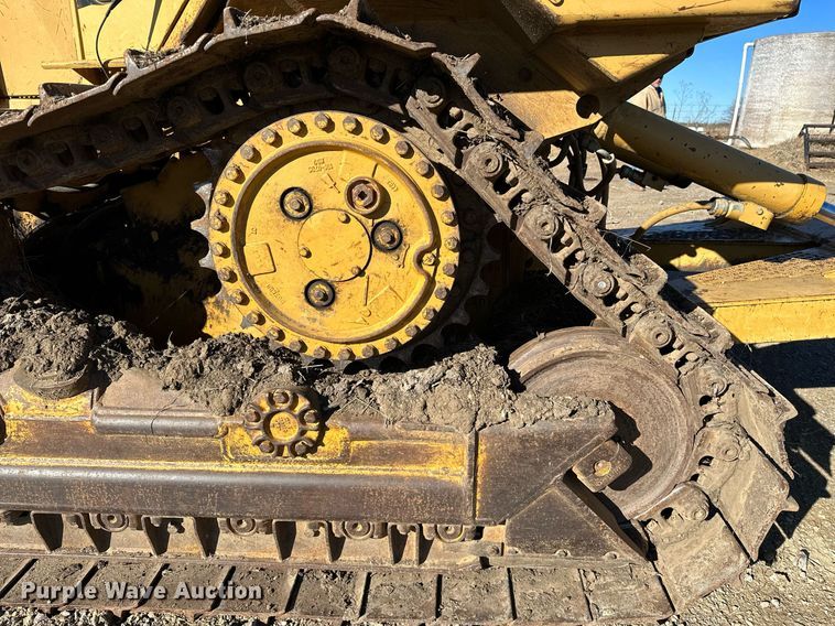 image for item LK9640 1999 Caterpillar D5M XL  dozer