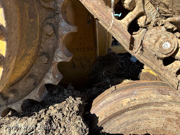 image for item LK9640 1999 Caterpillar D5M XL  dozer