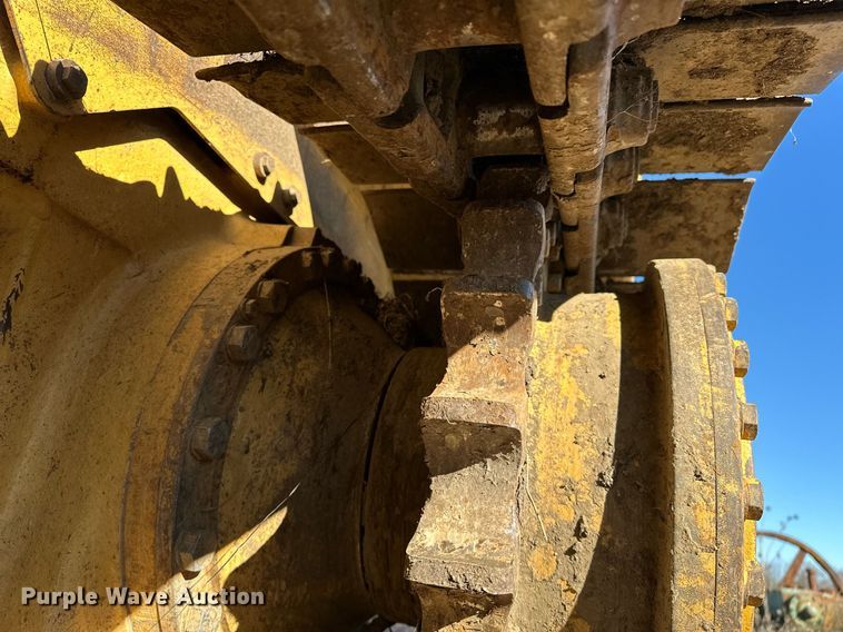 image for item LK9640 1999 Caterpillar D5M XL  dozer