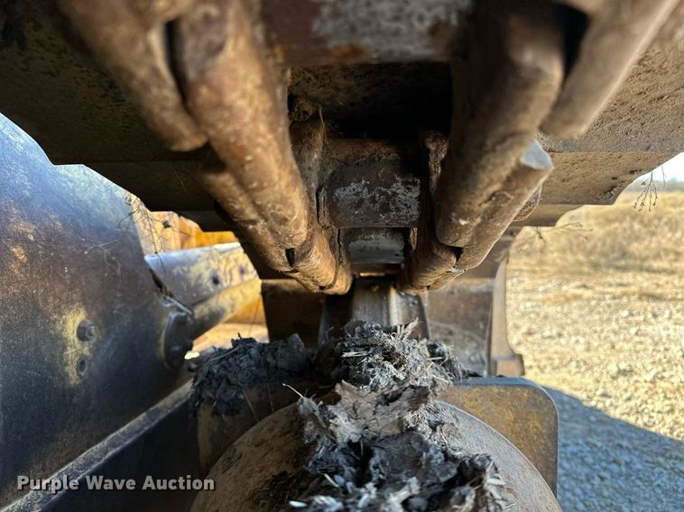 image for item LK9640 1999 Caterpillar D5M XL  dozer