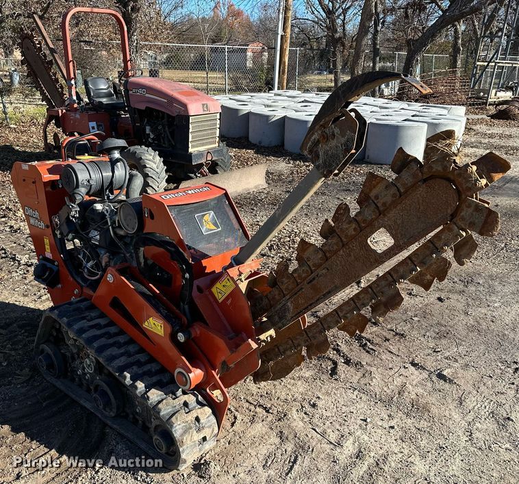 image for item LK9644 2019 Ditch Witch C24X  trencher