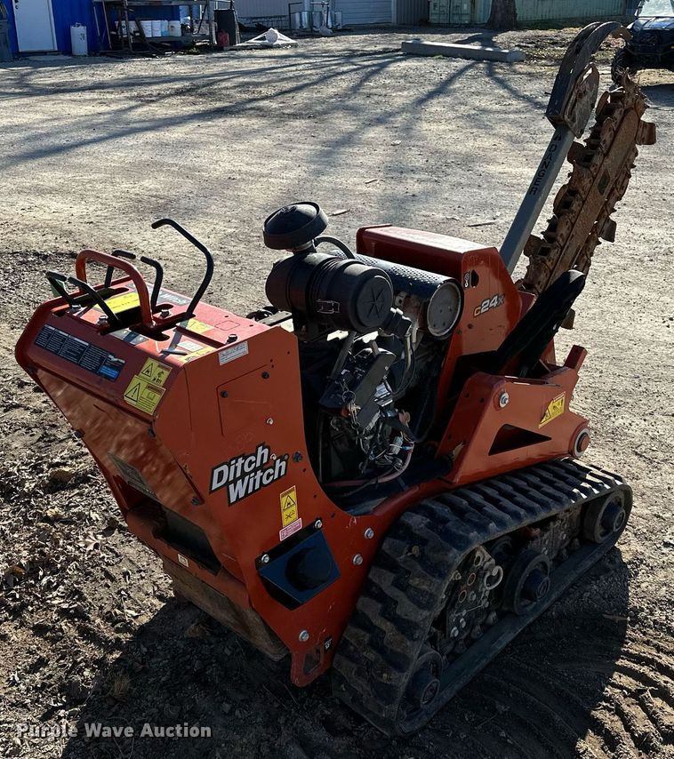 image for item LK9644 2019 Ditch Witch C24X  trencher