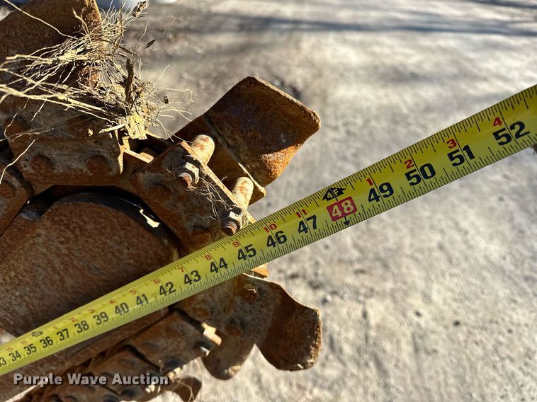 image for item LK9644 2019 Ditch Witch C24X  trencher