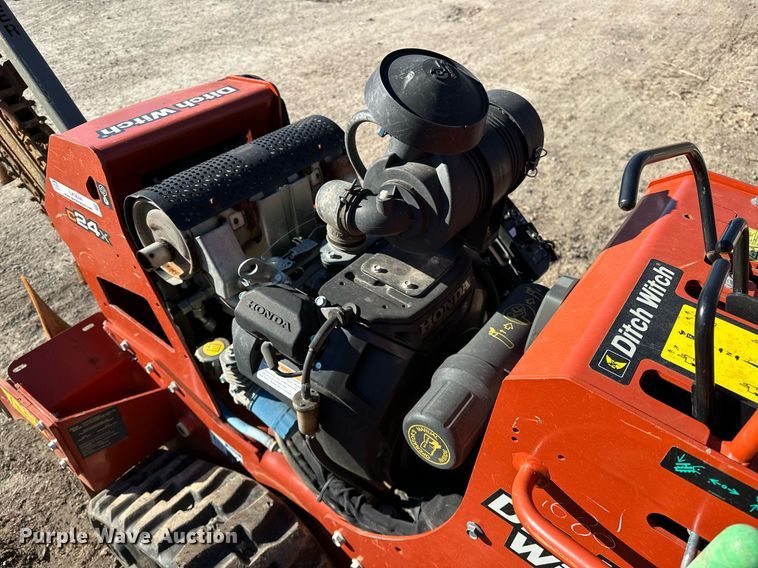 image for item LK9644 2019 Ditch Witch C24X  trencher