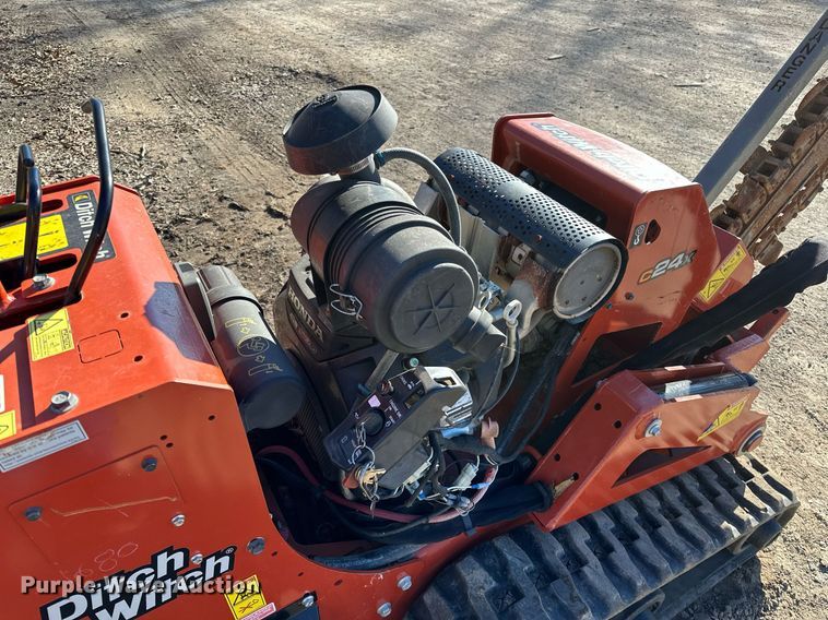 image for item LK9644 2019 Ditch Witch C24X  trencher