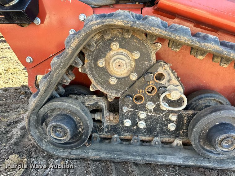 image for item LK9644 2019 Ditch Witch C24X  trencher
