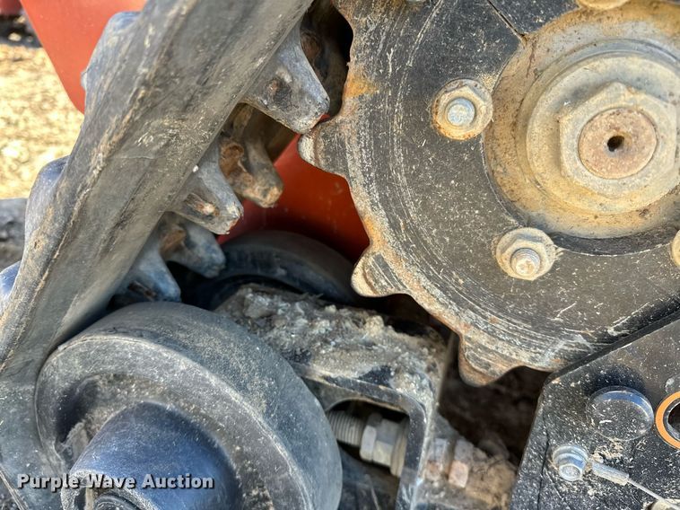 image for item LK9644 2019 Ditch Witch C24X  trencher