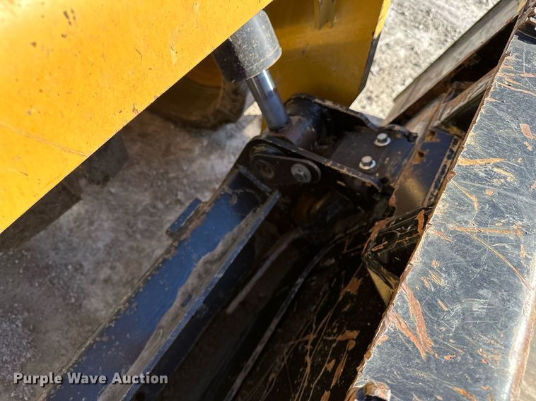 image for item LK9645 2022 Caterpillar 299D3XE  tracked skid steer loader