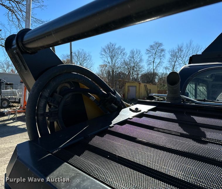 image for item LK9645 2022 Caterpillar 299D3XE  tracked skid steer loader