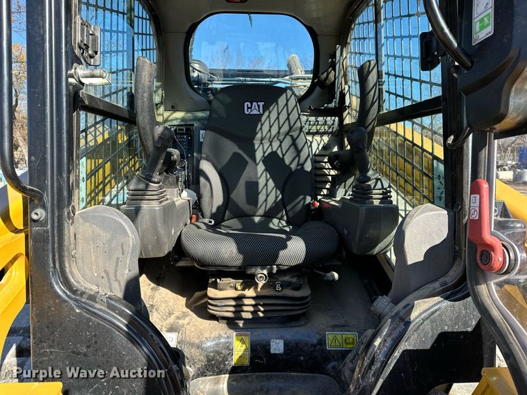 image for item LK9645 2022 Caterpillar 299D3XE  tracked skid steer loader