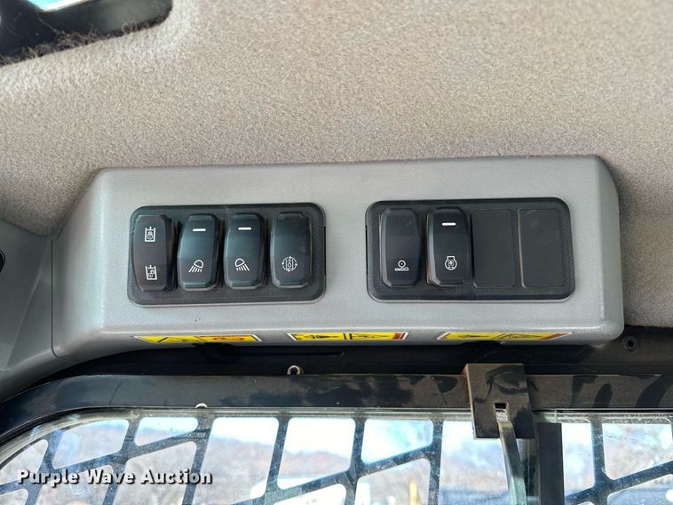 image for item LK9645 2022 Caterpillar 299D3XE  tracked skid steer loader