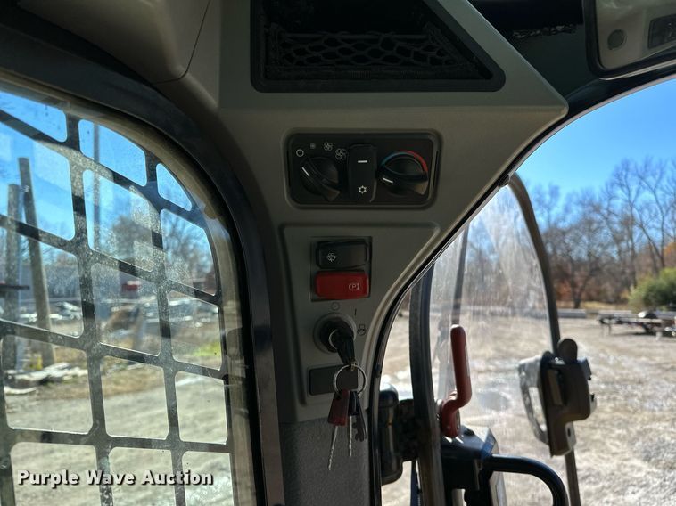 image for item LK9645 2022 Caterpillar 299D3XE  tracked skid steer loader