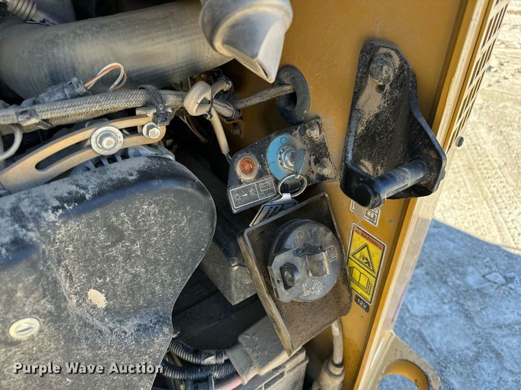 image for item LK9645 2022 Caterpillar 299D3XE  tracked skid steer loader