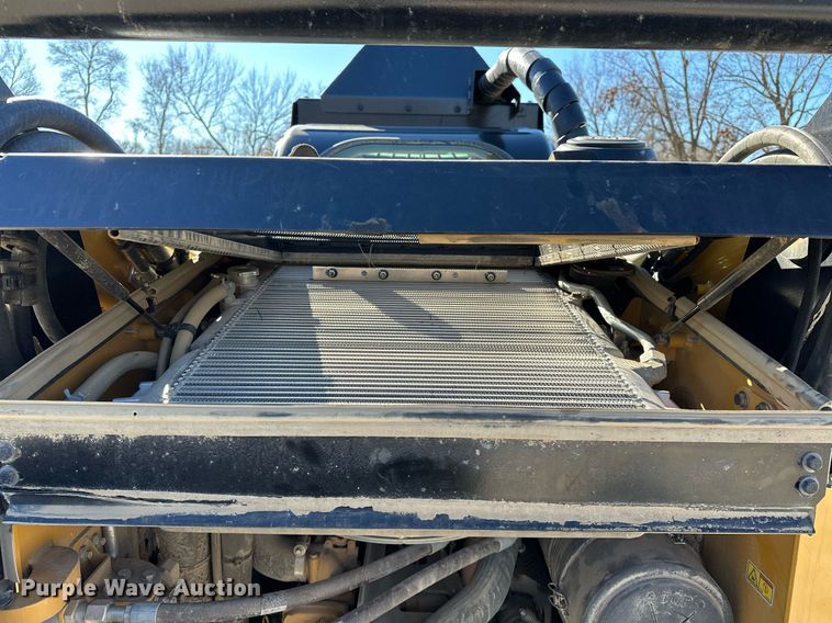 image for item LK9645 2022 Caterpillar 299D3XE  tracked skid steer loader