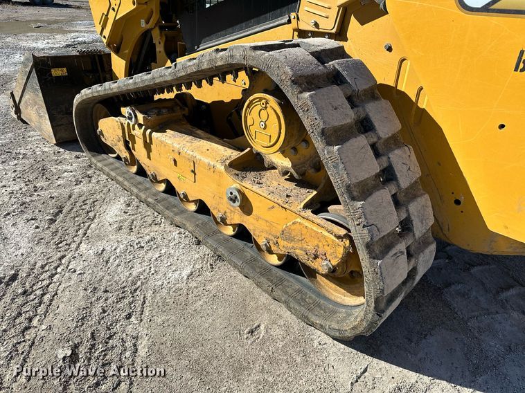 image for item LK9645 2022 Caterpillar 299D3XE  tracked skid steer loader