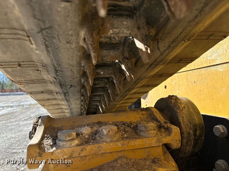 image for item LK9645 2022 Caterpillar 299D3XE  tracked skid steer loader