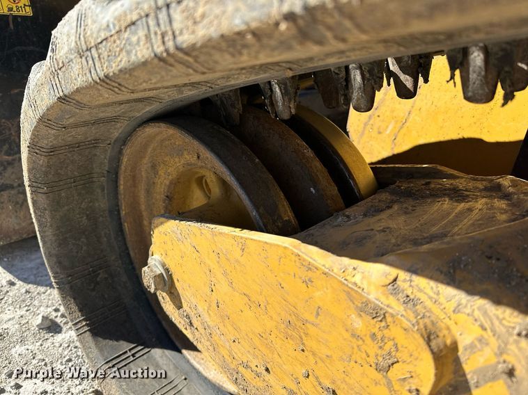 image for item LK9645 2022 Caterpillar 299D3XE  tracked skid steer loader