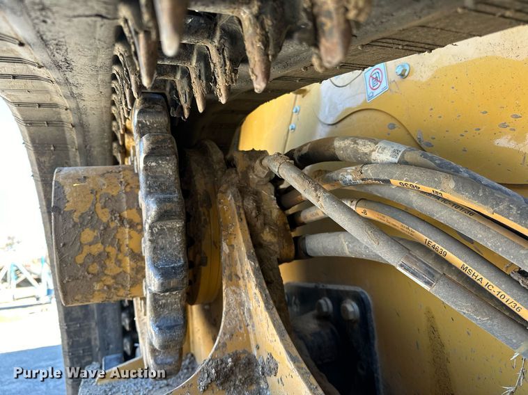 image for item LK9645 2022 Caterpillar 299D3XE  tracked skid steer loader