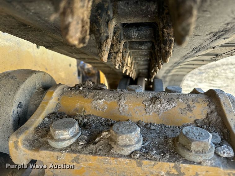 image for item LK9645 2022 Caterpillar 299D3XE  tracked skid steer loader