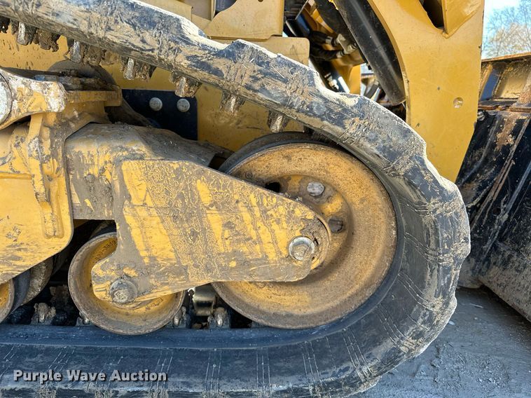 image for item LK9645 2022 Caterpillar 299D3XE  tracked skid steer loader