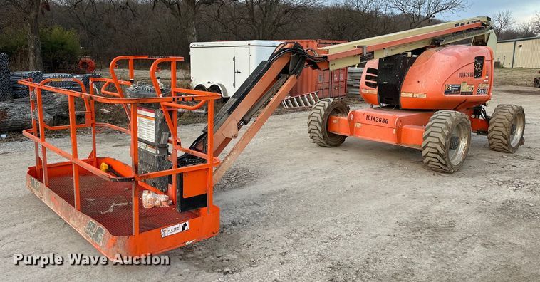 image for item LK9681 2014 JLG 600AJ  boom lift