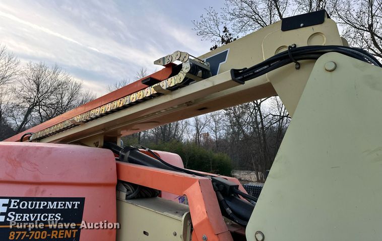 image for item LK9681 2014 JLG 600AJ  boom lift