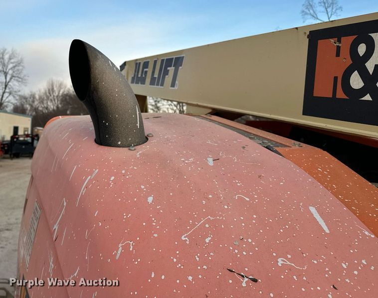 image for item LK9681 2014 JLG 600AJ  boom lift