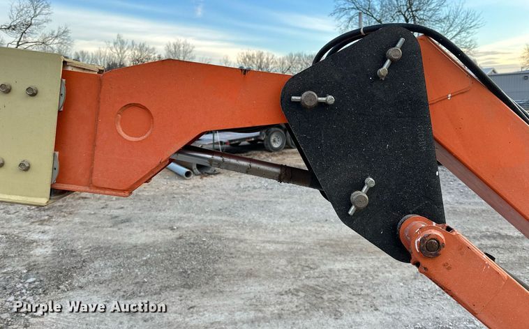 image for item LK9681 2014 JLG 600AJ  boom lift