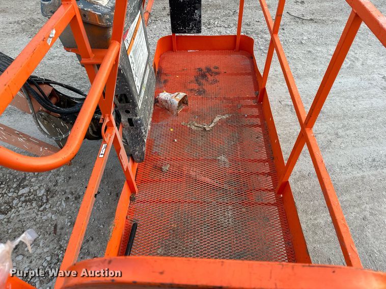 image for item LK9681 2014 JLG 600AJ  boom lift